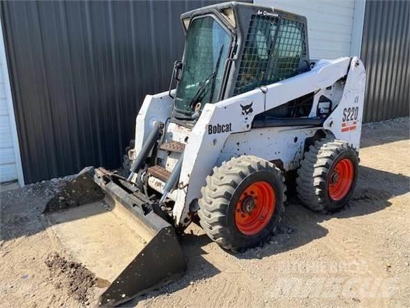 Bobcat S220 Šmykom riadené nakladače
