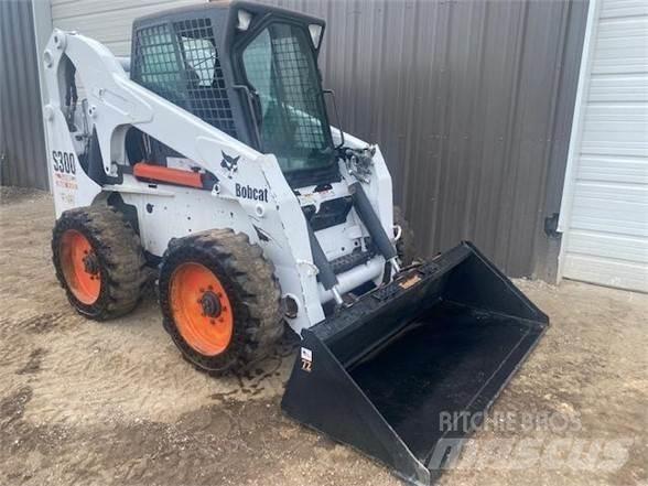 Bobcat S300 Šmykom riadené nakladače