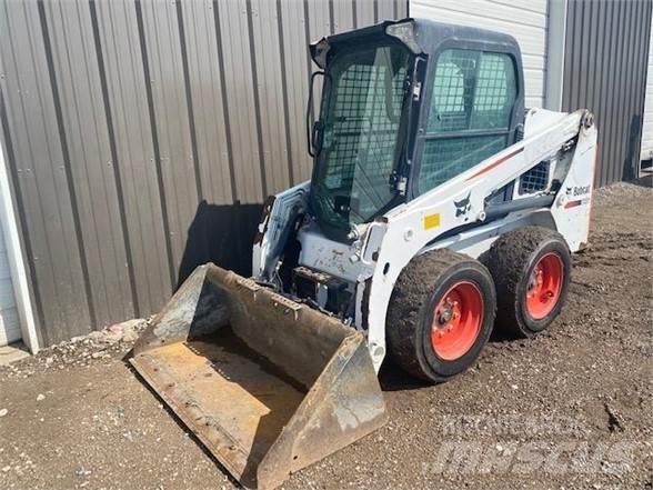 Bobcat S450 Šmykom riadené nakladače