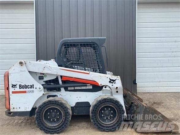 Bobcat S510 Šmykom riadené nakladače