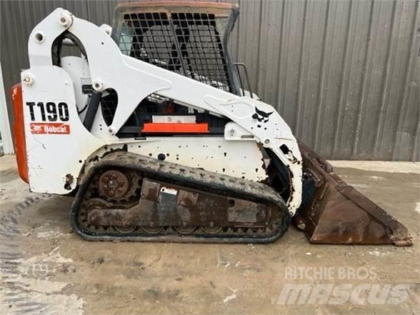 Bobcat T190 Šmykom riadené nakladače