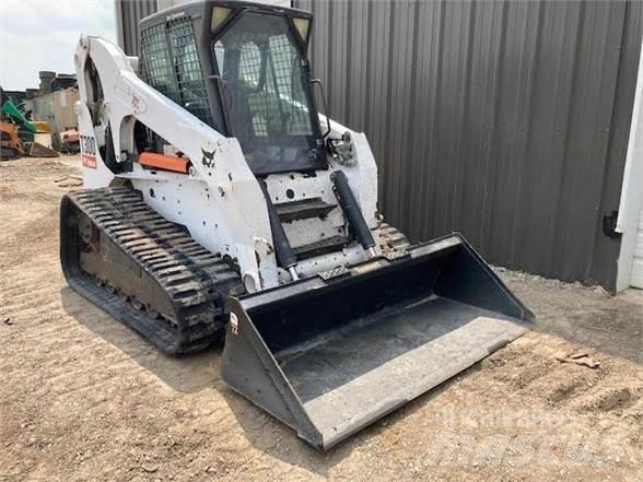 Bobcat T300 Šmykom riadené nakladače
