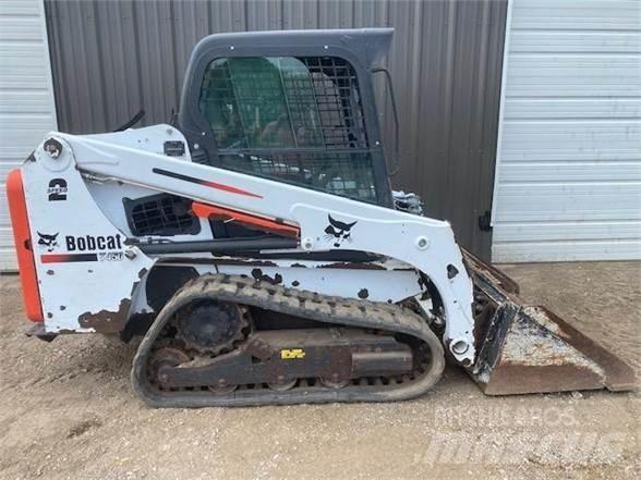 Bobcat T450 Šmykom riadené nakladače