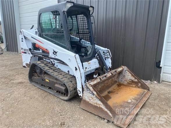Bobcat T450 Šmykom riadené nakladače
