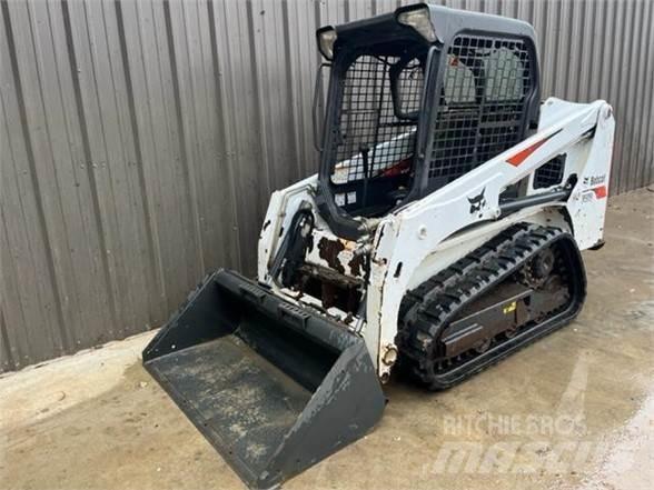 Bobcat T450 Šmykom riadené nakladače