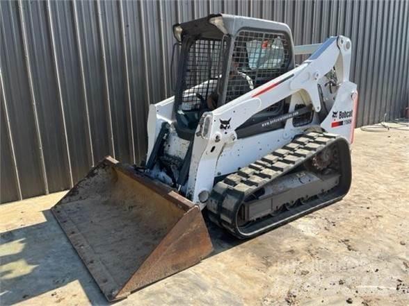 Bobcat T650 Šmykom riadené nakladače