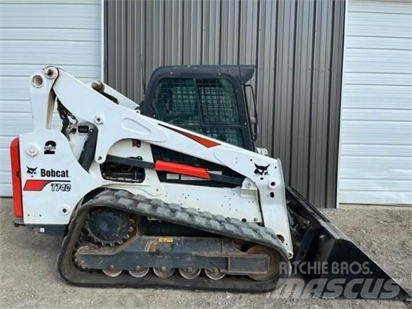 Bobcat T740 Šmykom riadené nakladače