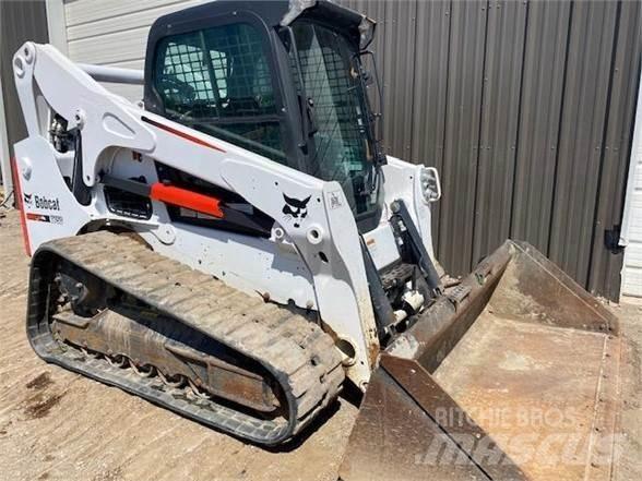 Bobcat T750 Šmykom riadené nakladače