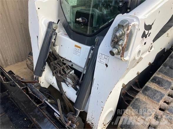 Bobcat T870 Šmykom riadené nakladače