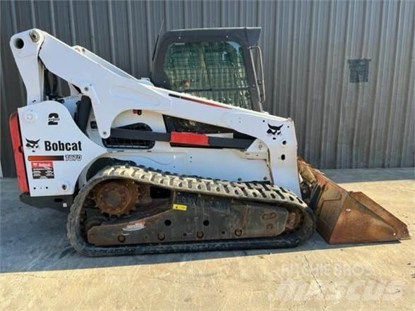 Bobcat T870 Šmykom riadené nakladače