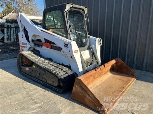 Bobcat T870 Šmykom riadené nakladače