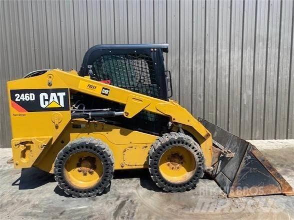 CAT 246D Šmykom riadené nakladače