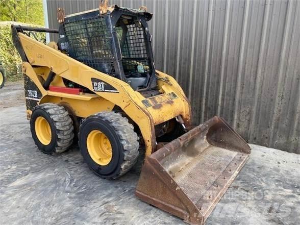 CAT 262B Šmykom riadené nakladače