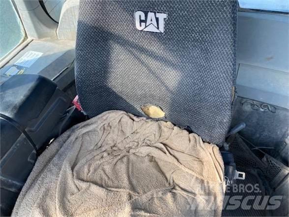 CAT 924K Kolesové nakladače