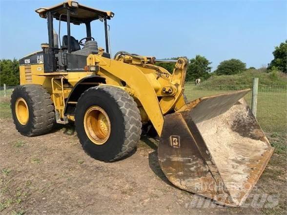 CAT 928G Kolesové nakladače