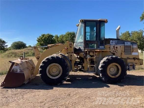 CAT 928G Kolesové nakladače
