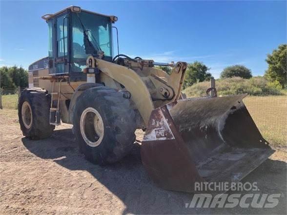 CAT 928G Kolesové nakladače