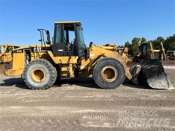 CAT 950G Kolesové nakladače