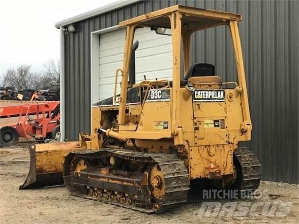 CAT D3C Pásové dozéry