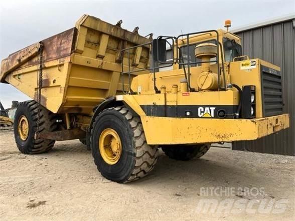 CAT D40D Kĺbové nákladné autá
