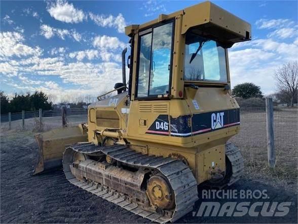 CAT D4G XL Pásové dozéry
