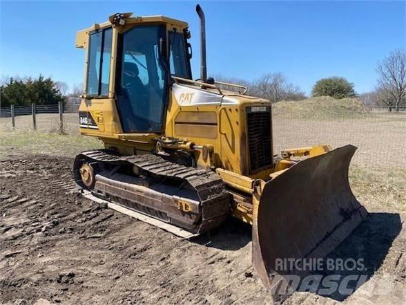 CAT D4G XL Pásové dozéry