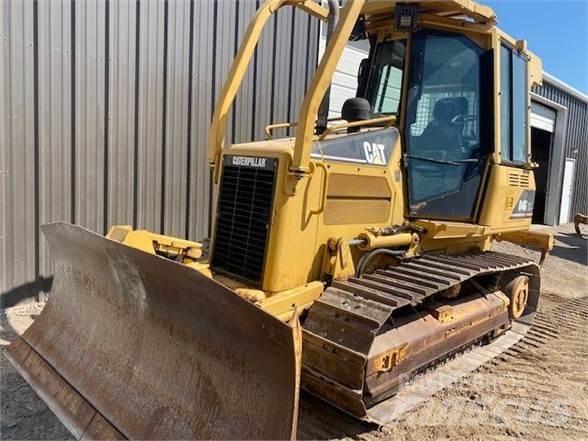 CAT D4G XL Pásové dozéry
