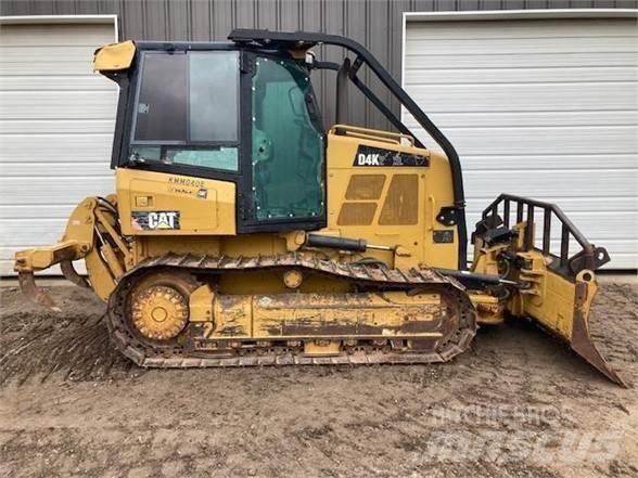 CAT D4K2 LGP Pásové dozéry