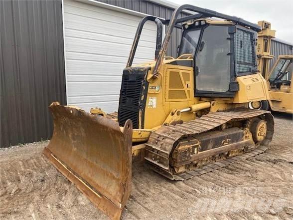 CAT D6K Pásové dozéry