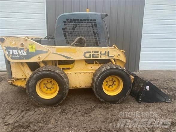 Gehl 7810 Šmykom riadené nakladače