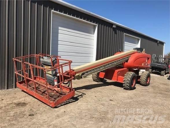JLG 600S Teleskopické plošiny