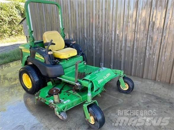 John Deere 997 Kosačky s nulovým polomerom otáčania