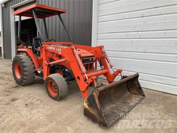 Kubota L35 Kolesové nakladače