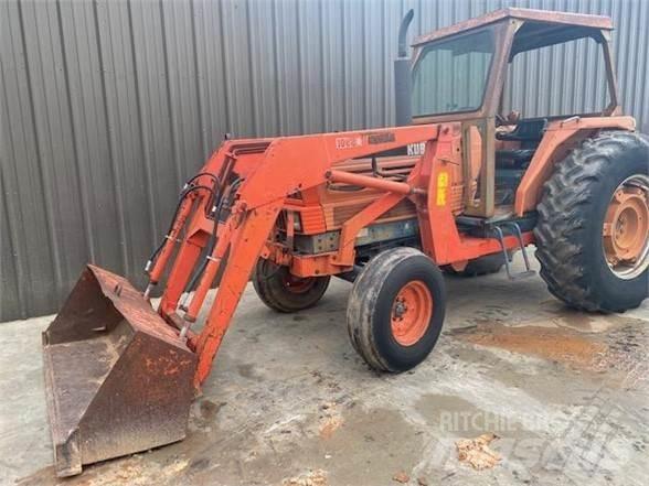 Kubota M8950 Traktory