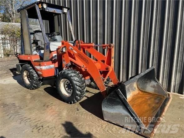 Kubota R420 Kolesové nakladače