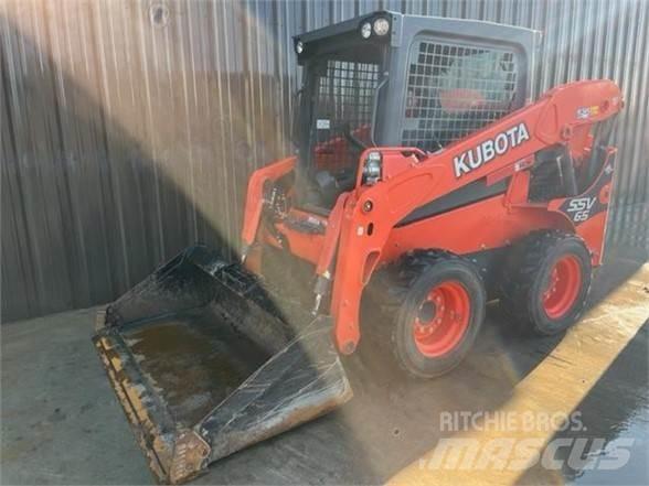 Kubota SSV65 Šmykom riadené nakladače