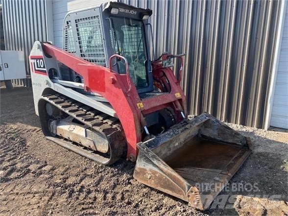 Takeuchi TL10 Šmykom riadené nakladače