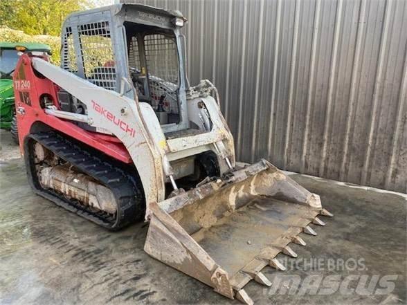 Takeuchi TL240 Šmykom riadené nakladače