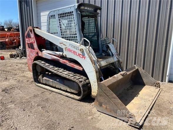 Takeuchi TL250 Šmykom riadené nakladače