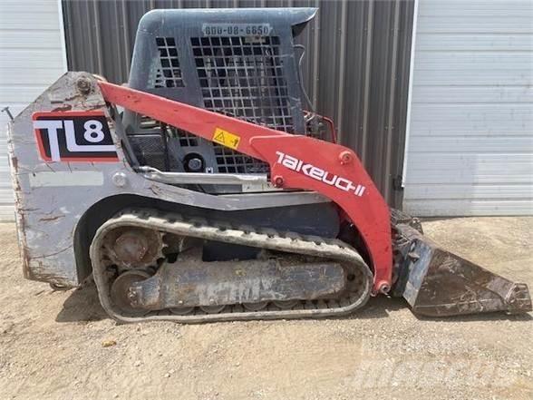 Takeuchi TL8 Šmykom riadené nakladače