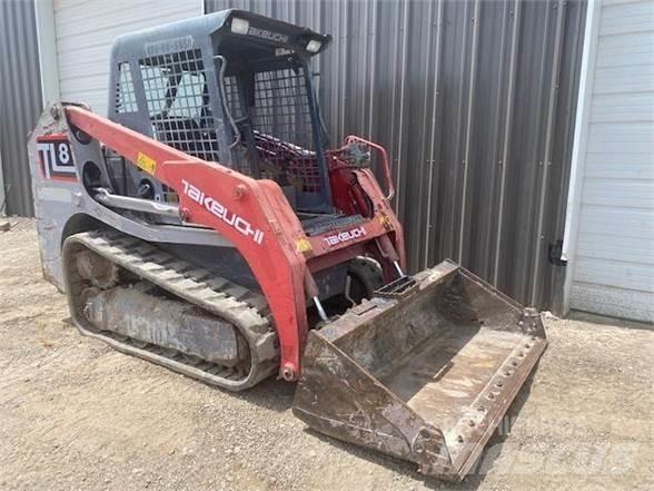Takeuchi TL8 Šmykom riadené nakladače
