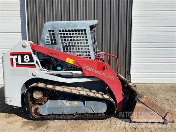 Takeuchi TL8 Šmykom riadené nakladače