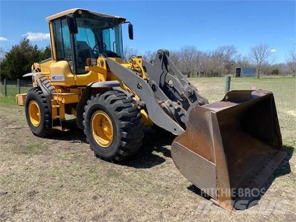 Volvo L60F Kolesové nakladače