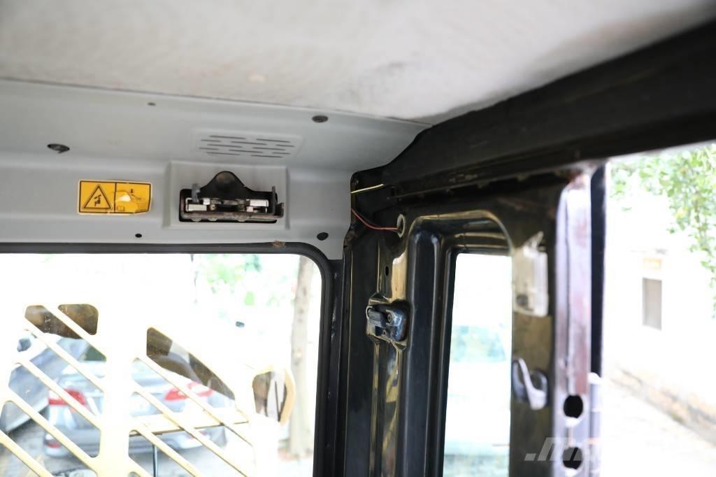 CAT 307 D Pásové rýpadlá