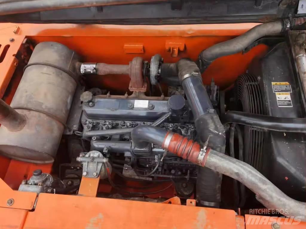 Doosan DX 225 LC Pásové rýpadlá