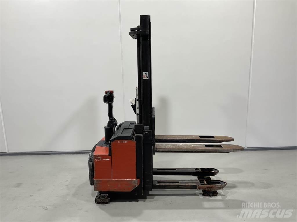 BT LSF1250/11 Samohybné vozíky
