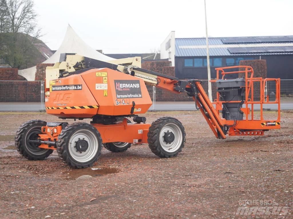 JLG 340 AJ Kĺbové plošiny