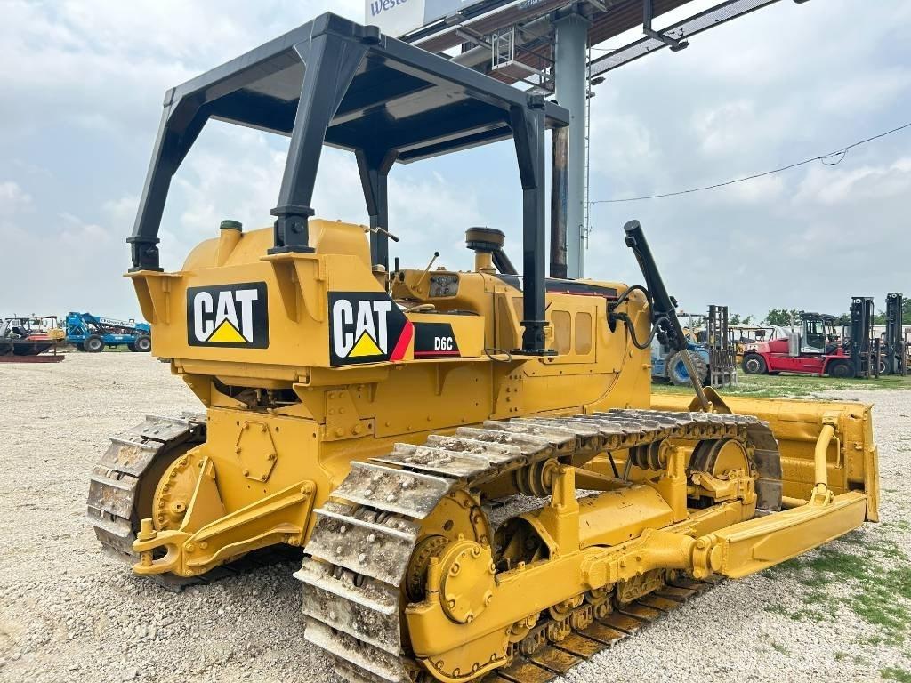 CAT D 6 C Pásové dozéry