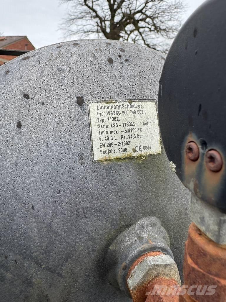 Breining Smart 1300 Rozstrekovače asfaltu