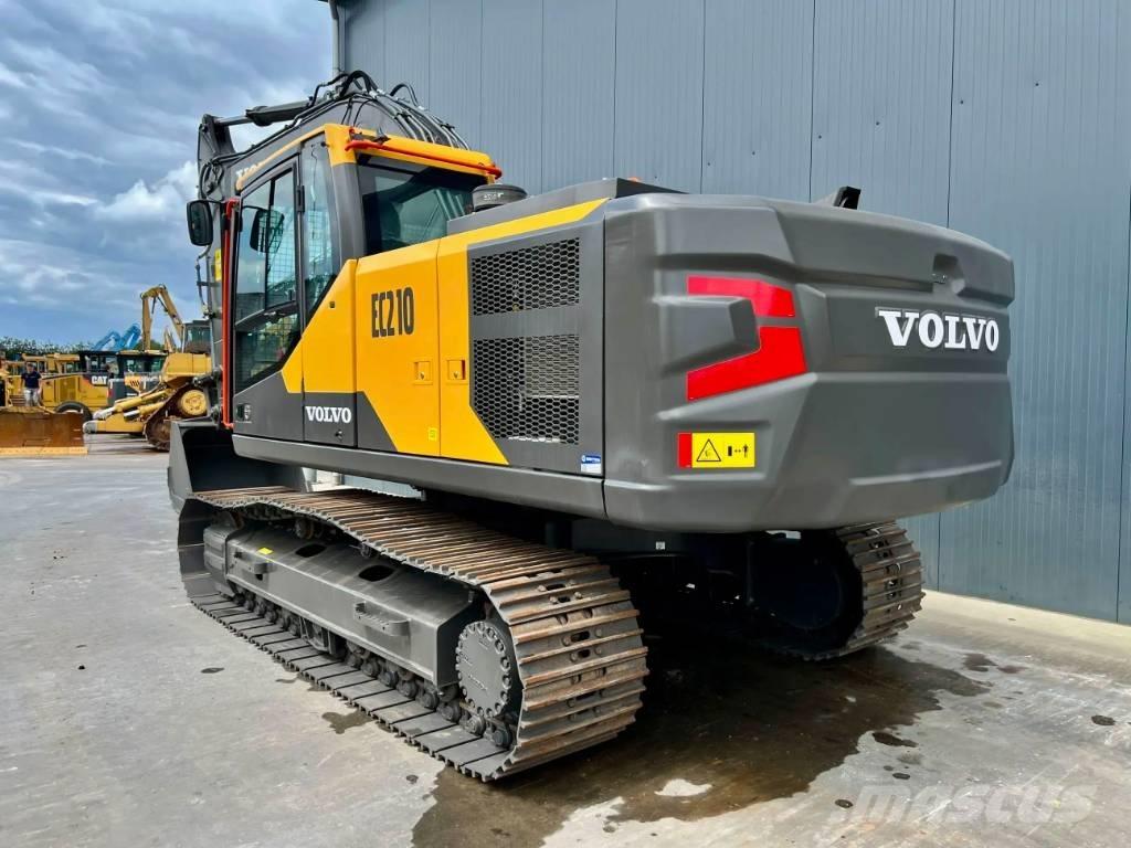 Volvo EC210 Pásové rýpadlá